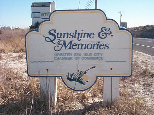 picture of sea isle sunshine and memories sign